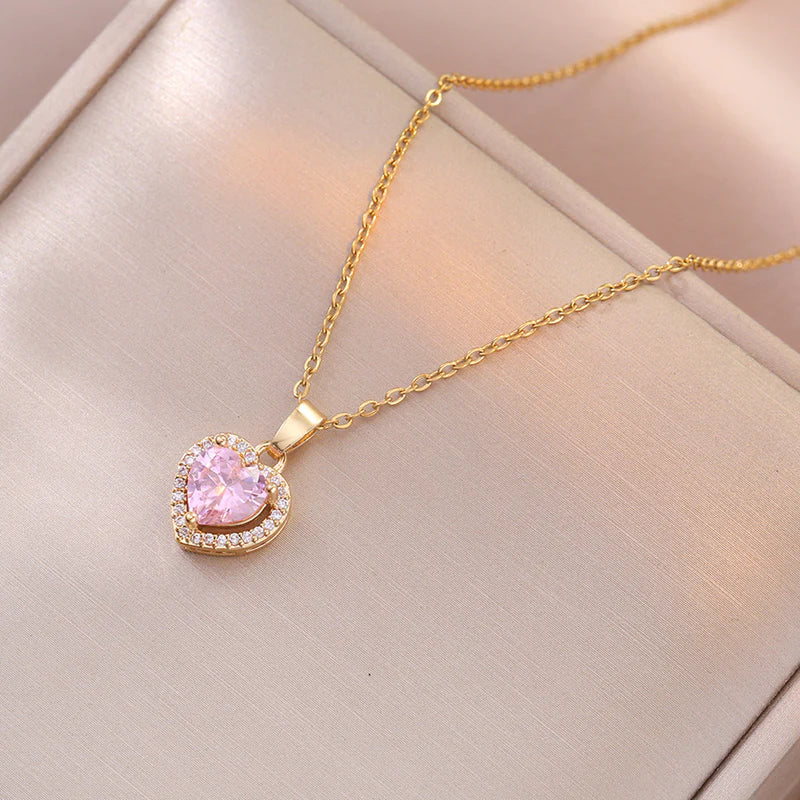 Pembe Kalp İnci Kolye